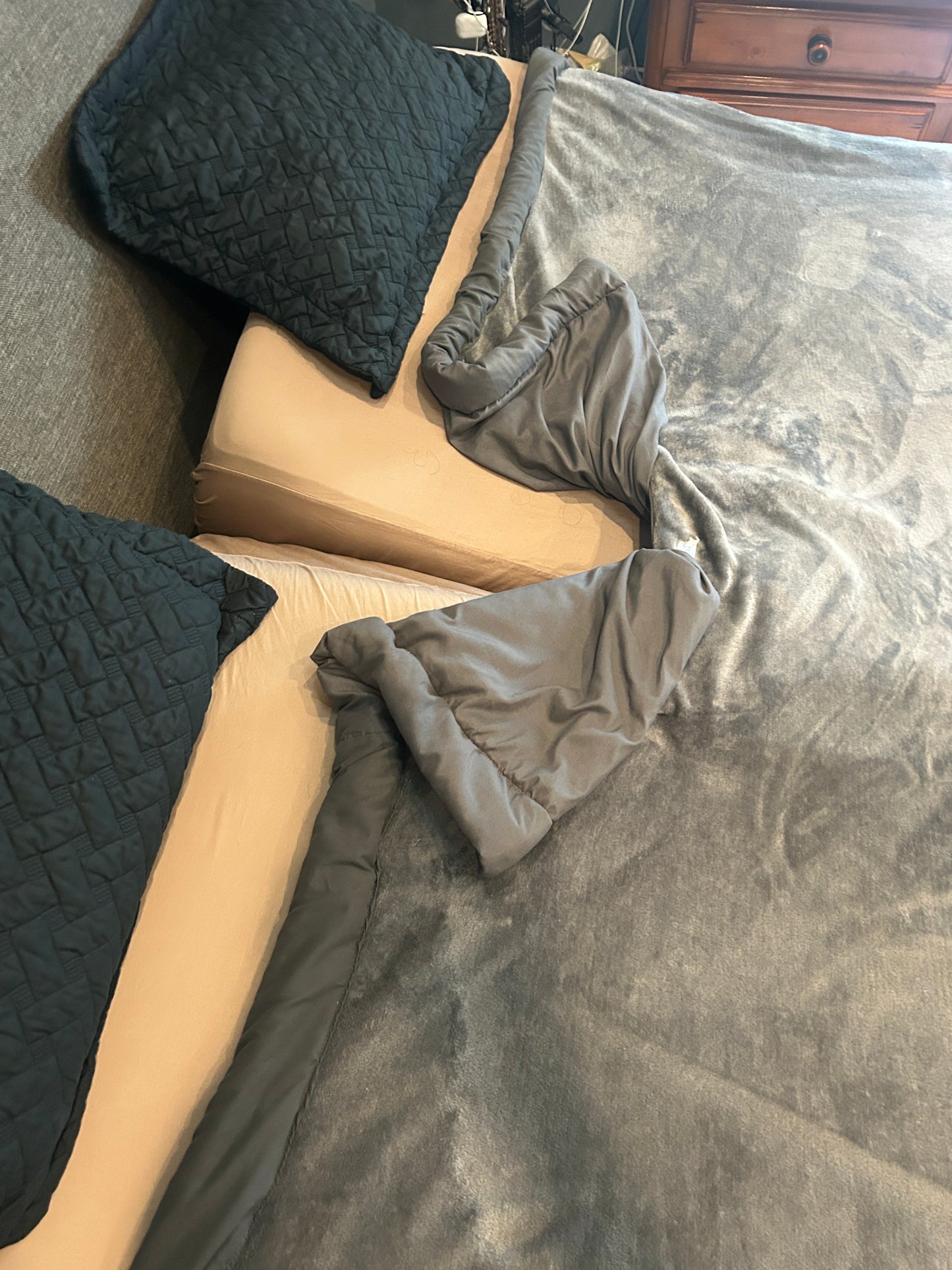 Tucks for 2™ Blankets