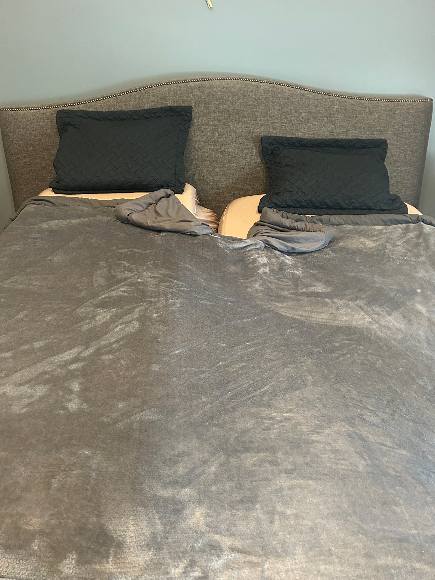 Tucks for 2™ Blankets